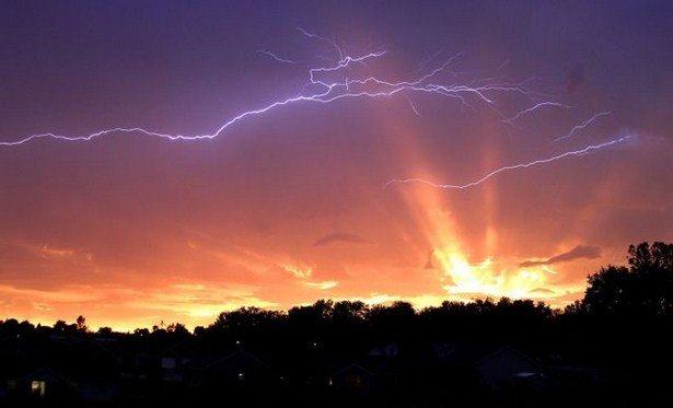 Захватывающие фотографии молний