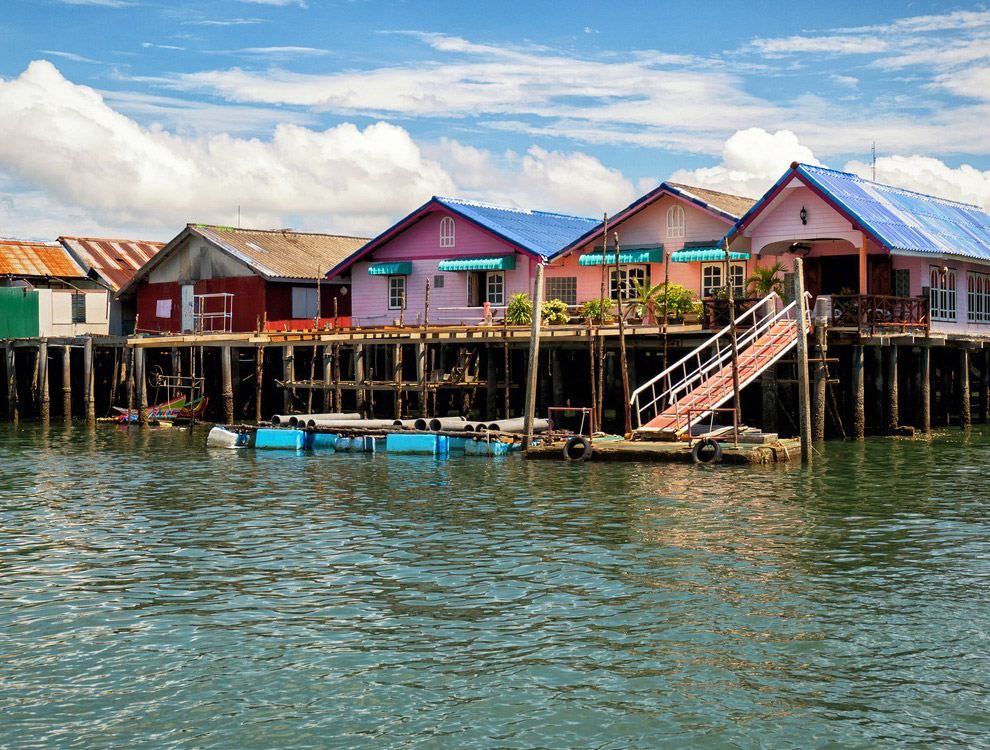 Ко Паньи - плавучая деревня на воде в Таиланде