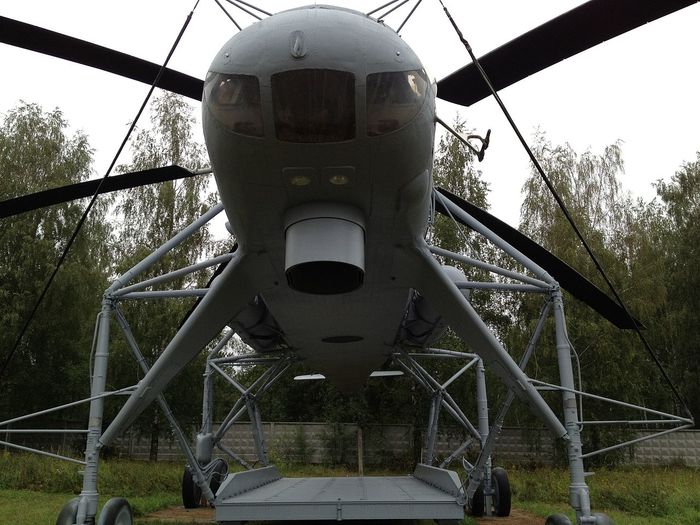 Mi-10 kÃ¶zlekedÃ©si helikopter - katonai repÃ¼lÅ daru