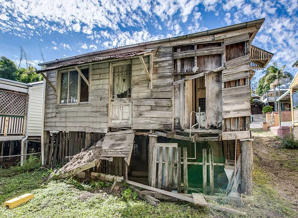 Худший дом Австралии превратили в современный особняк Картинки и фото