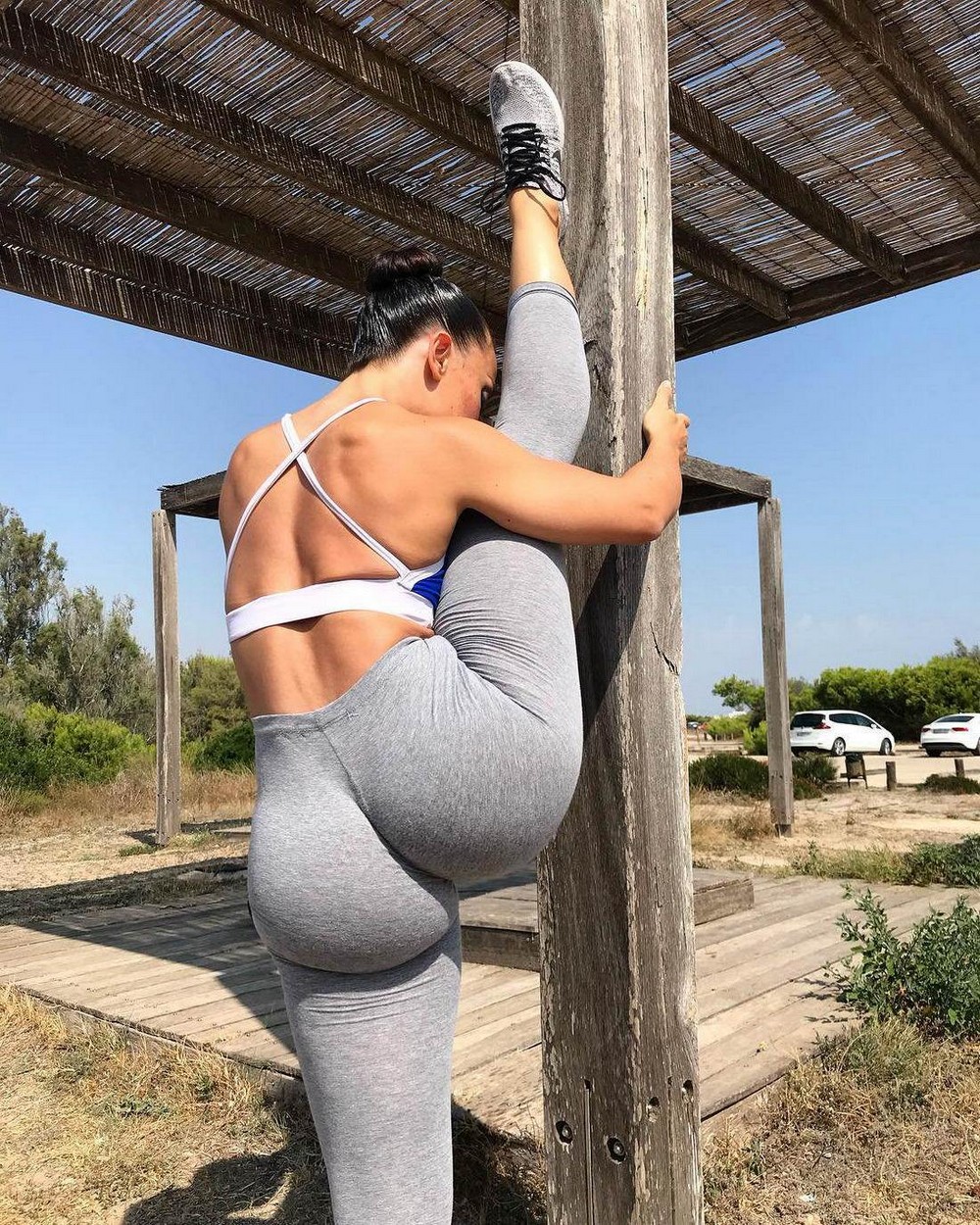 Big Booty Girl White Yoga Pants