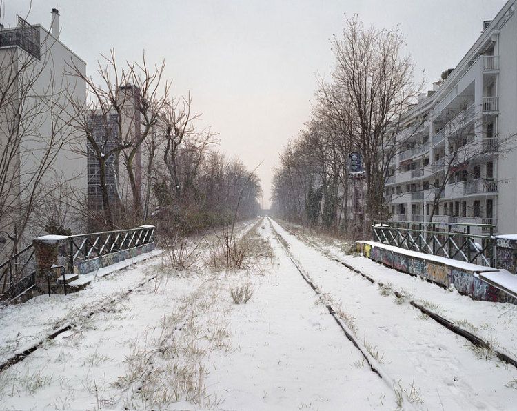 Заброшенная парижская железная дорога