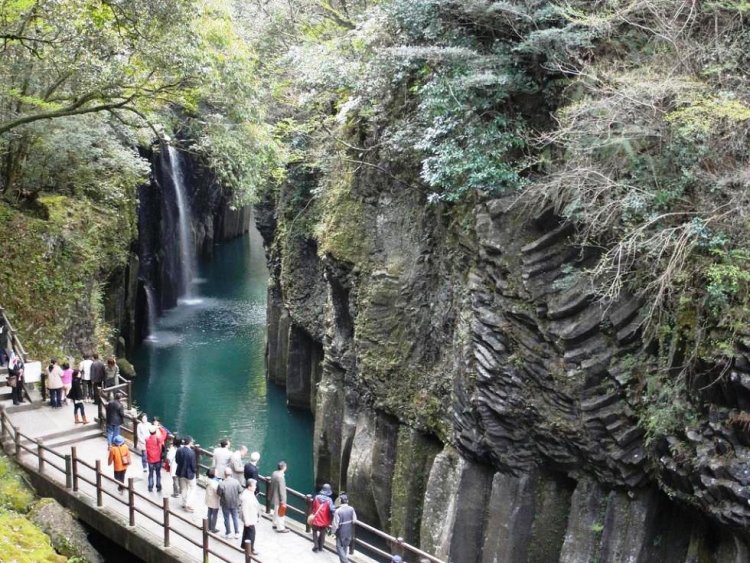Ущелье Такатихо в Японии