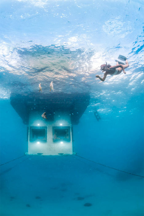 Подводный трехъярусный отель в Индийском океане