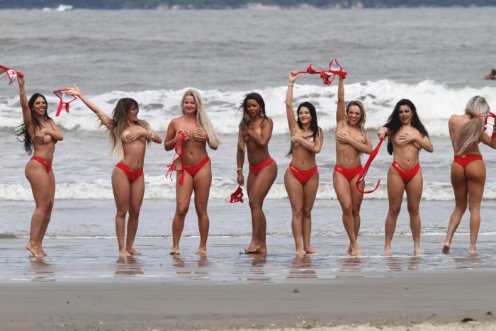 Финалистки конкурса Мисс Бразильские ягодицы 2014