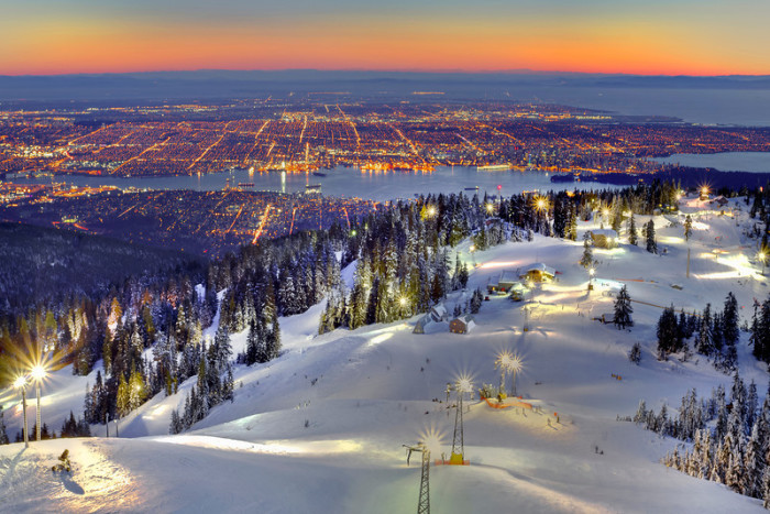 20 восхитительных мест, где стоит побывать зимой