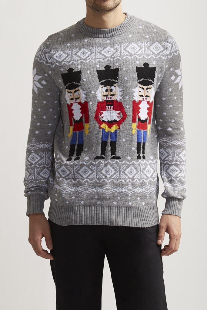 Необычные рождественские свитера