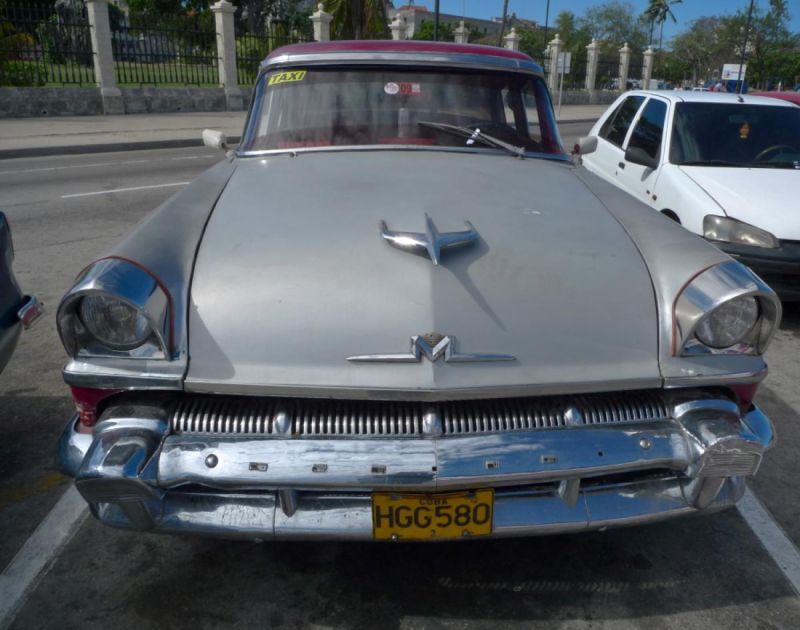 Куба - музей раритетных автомобилей