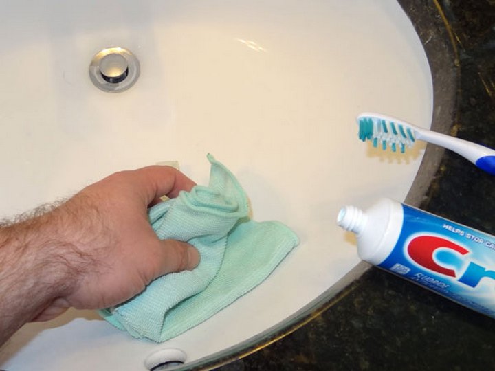 Необычное применение обычной зубной пасты