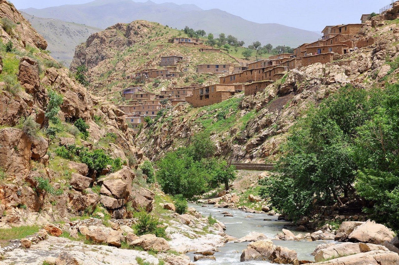 Небольшая иранская деревенька