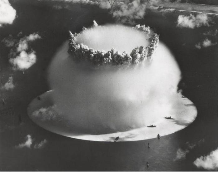 Архивные фотографии ядерных взрывов