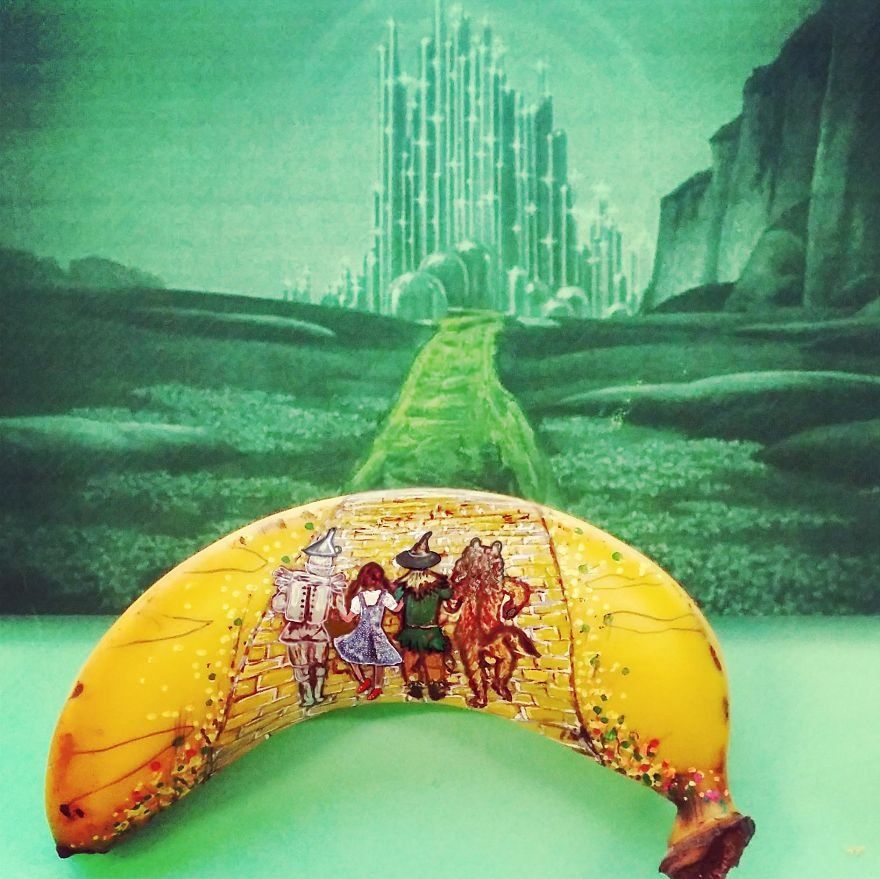 Разрисованные бананы от художницы Элизы Рош