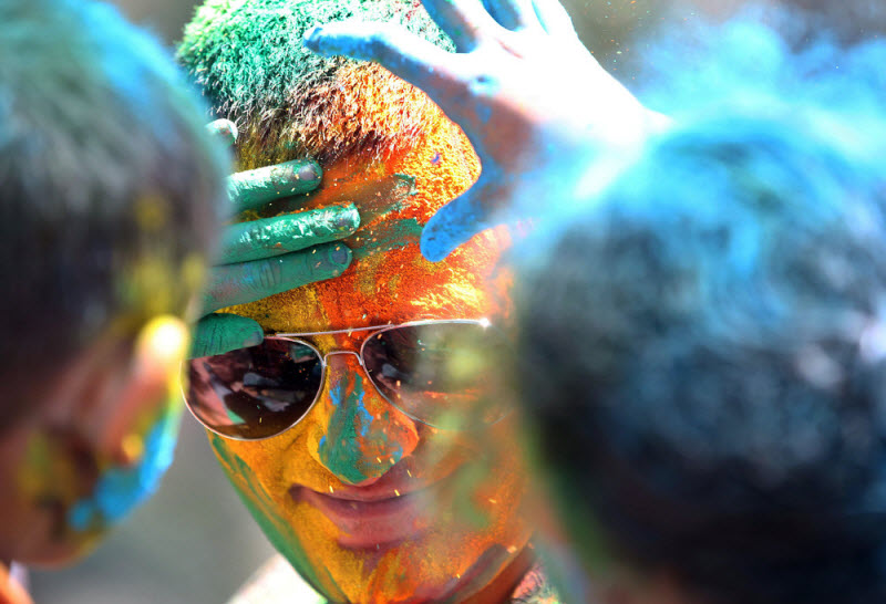 Холи — фестиваль красок в Индии