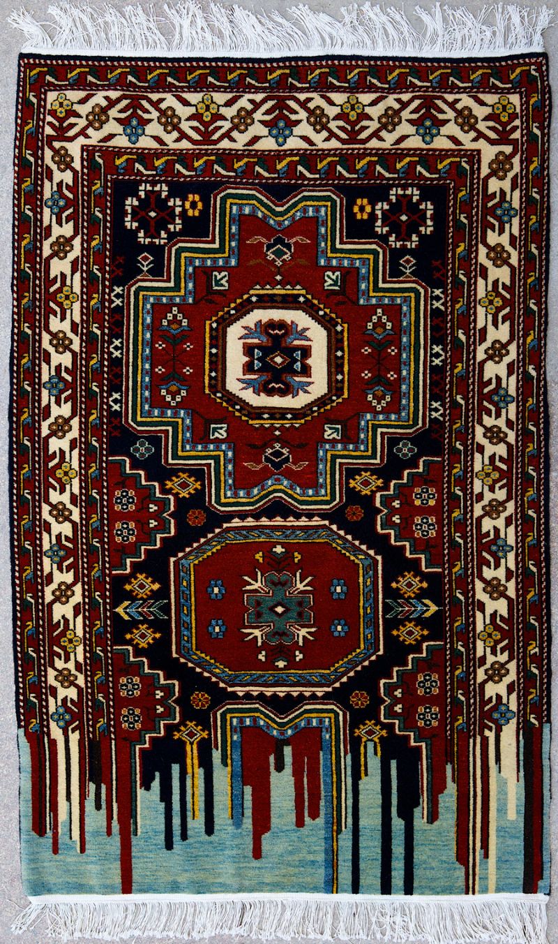 Традиционные ковры с цифровыми глюками и глитчами