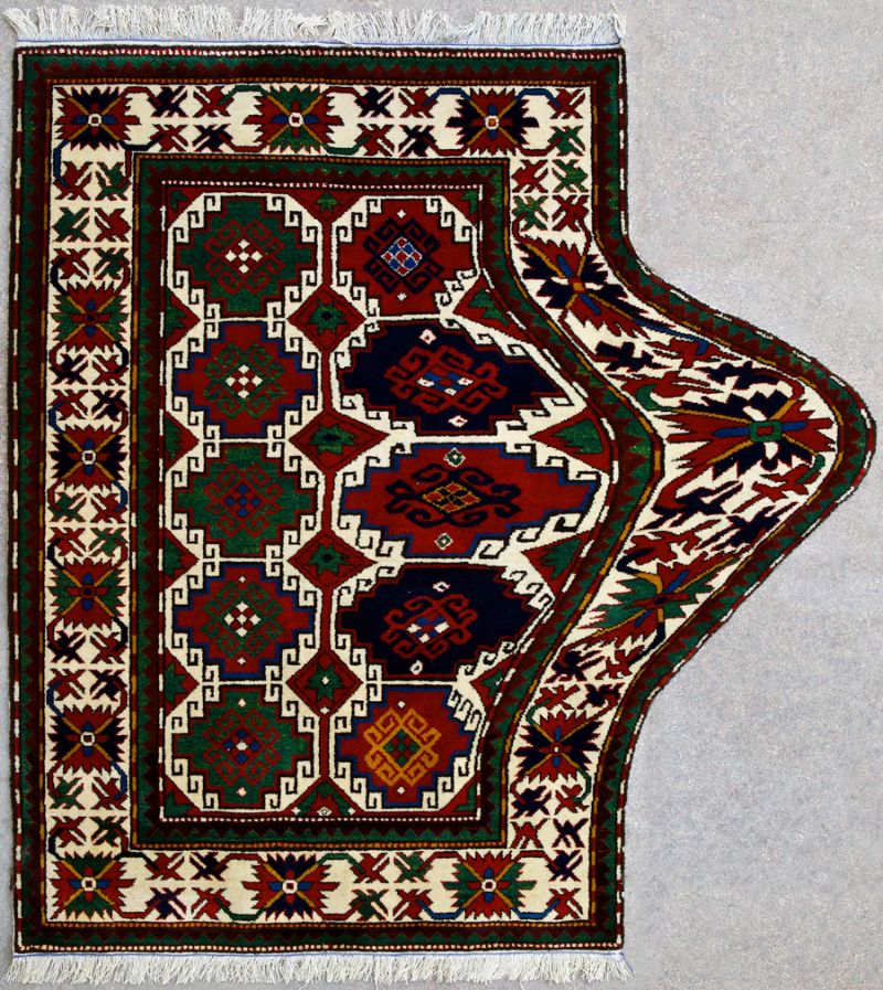 Традиционные ковры с цифровыми глюками и глитчами