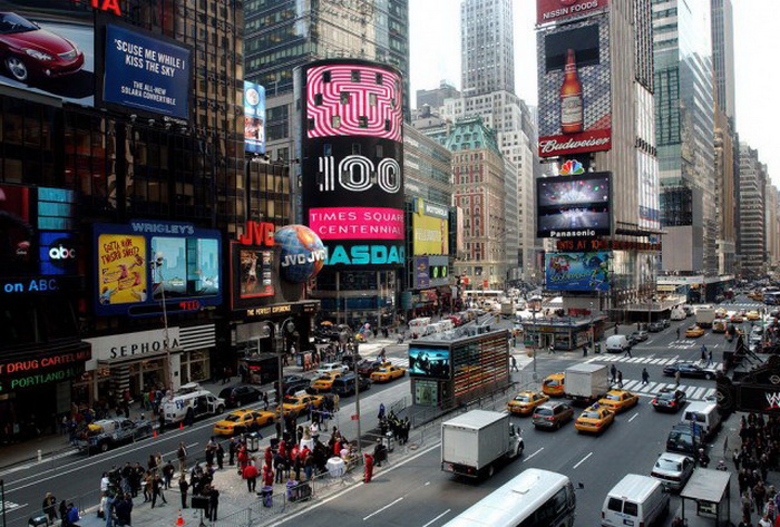 Как менялась площадь Таймс-сквер с начала прошлого века