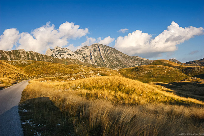 Дурмитор — горная вершина в Черногории