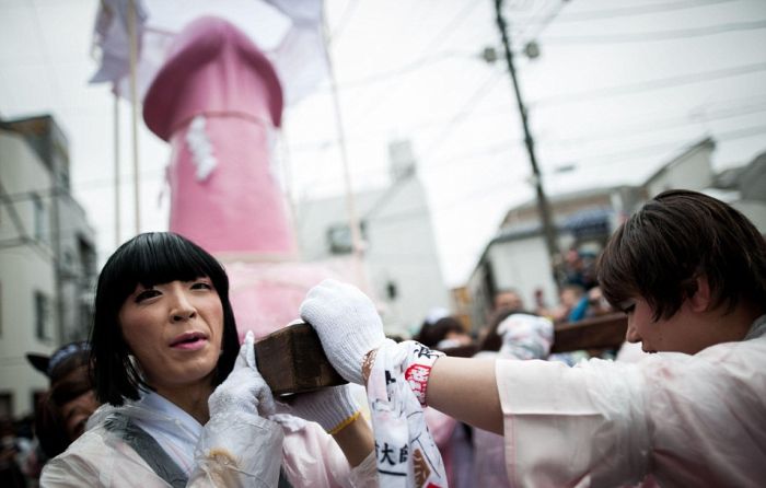 Фестиваль железных пенисов в Кавасаки