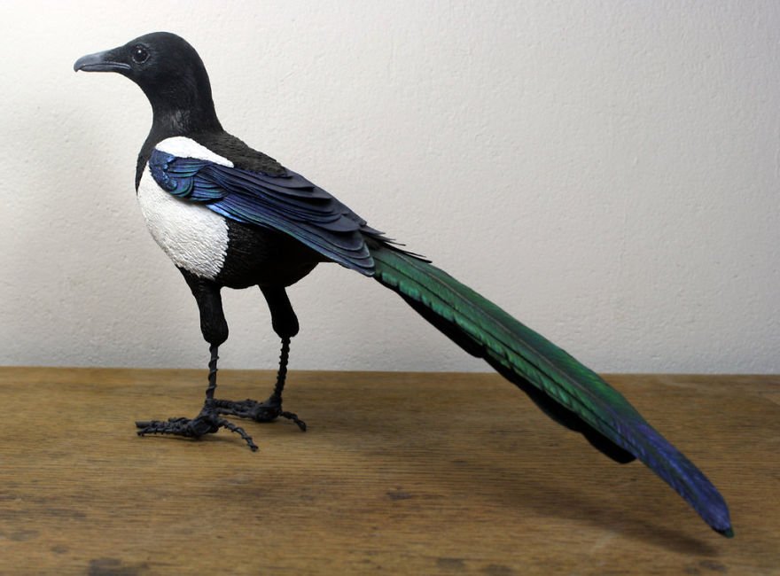 Реалистичные скульптуры птиц от Зака Маклафлина