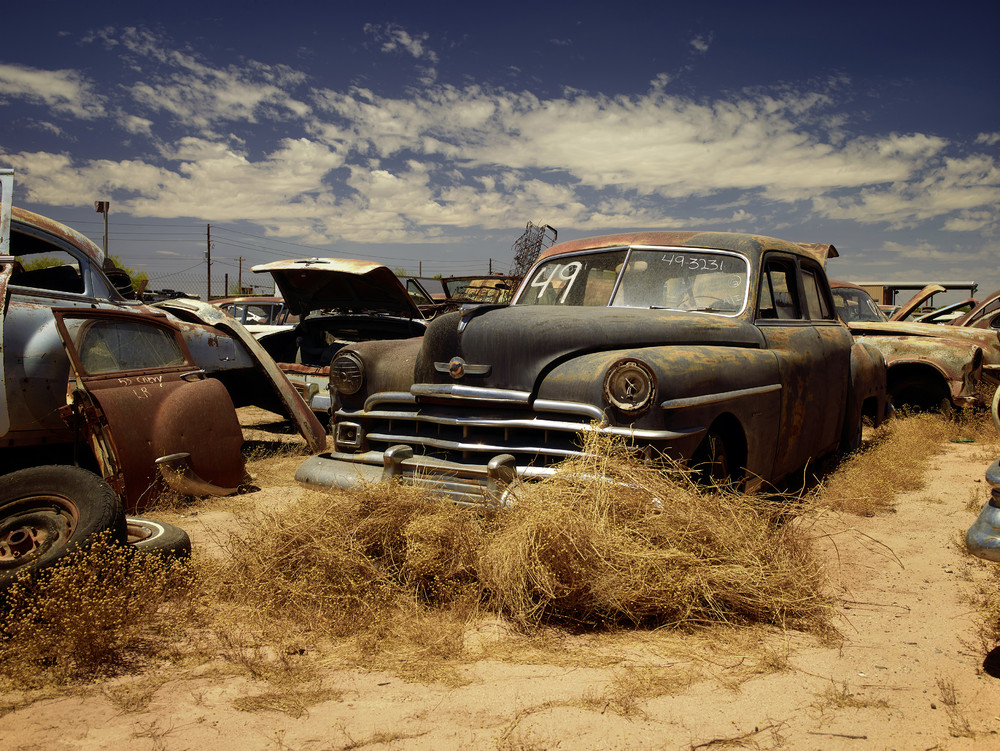 Кладбища автомобилей от фотографа Дитера Кляйна