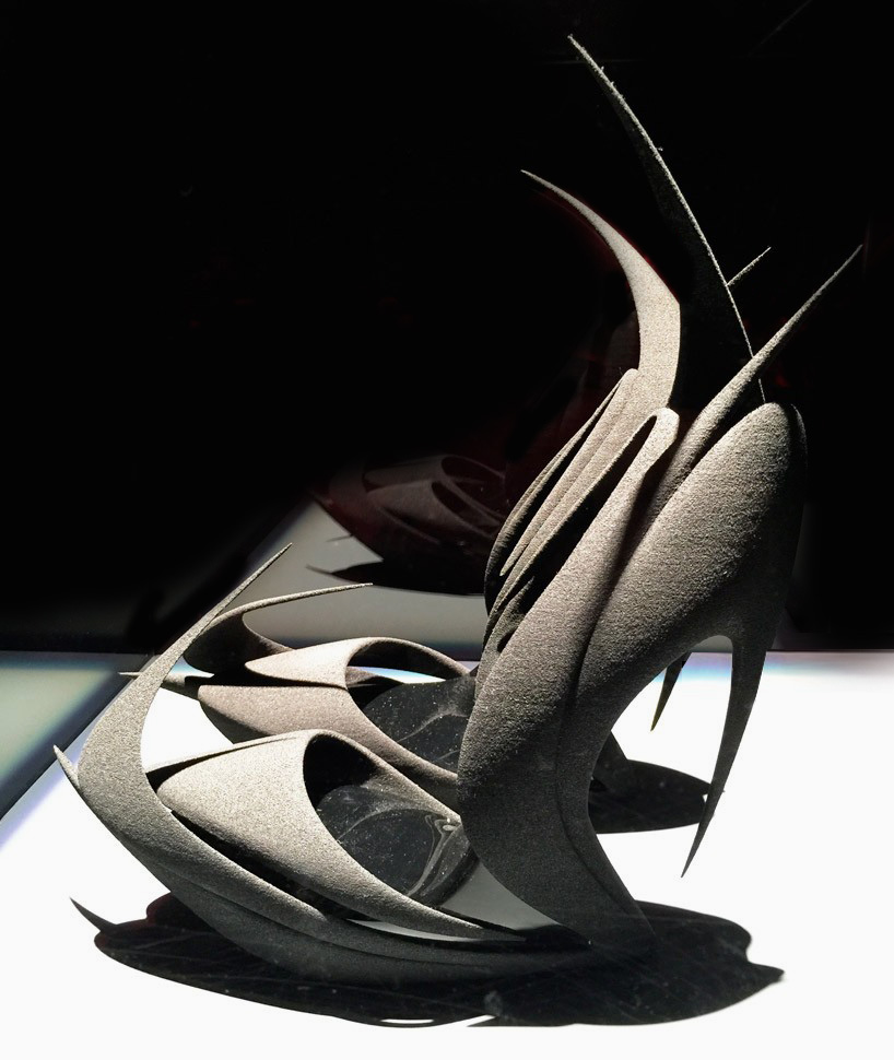 Необычные женские туфли будущего от известных дизайнеров
