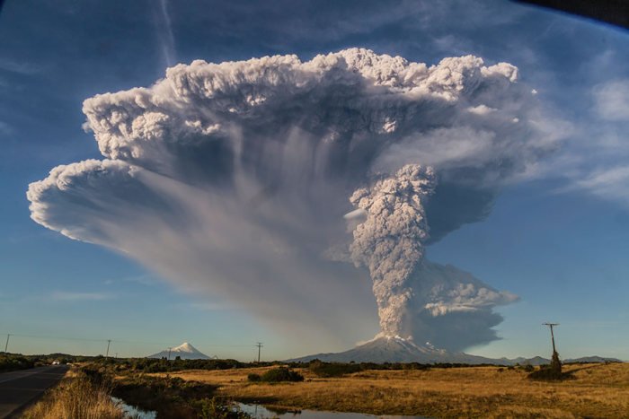 Чилийский вулкан Кальбуко проснулся