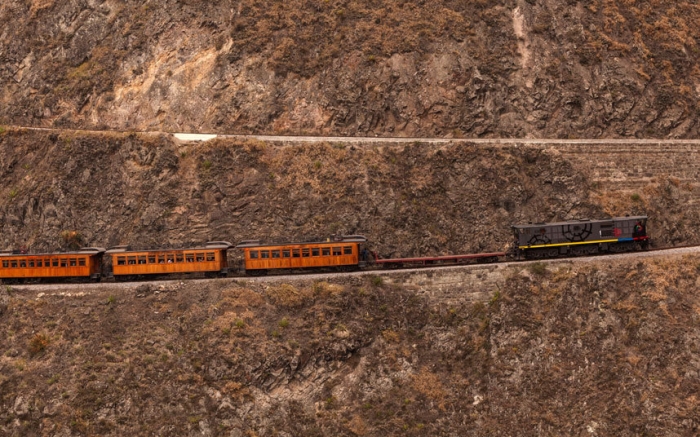14 страшных железных дорог в мире
