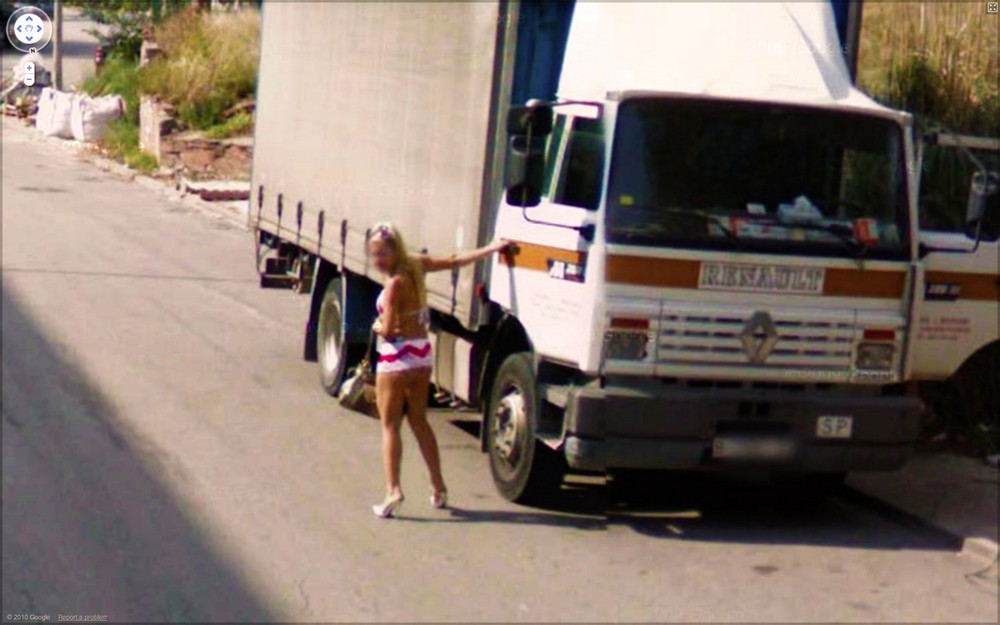 Забавные фотографии от Google Street View