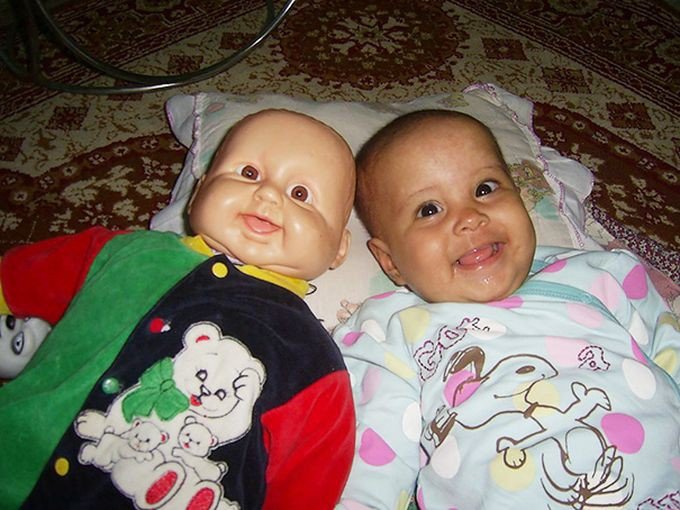 Когда дети и их куклы похожи