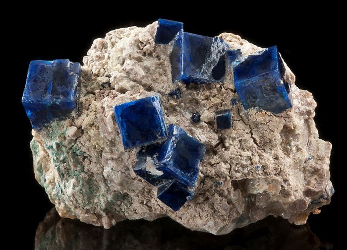 Удивительные редкие минералы