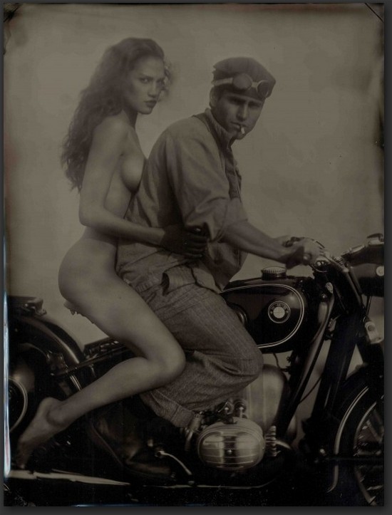 Эротические фотографии от Эда Росса, снятые методом тинтайп