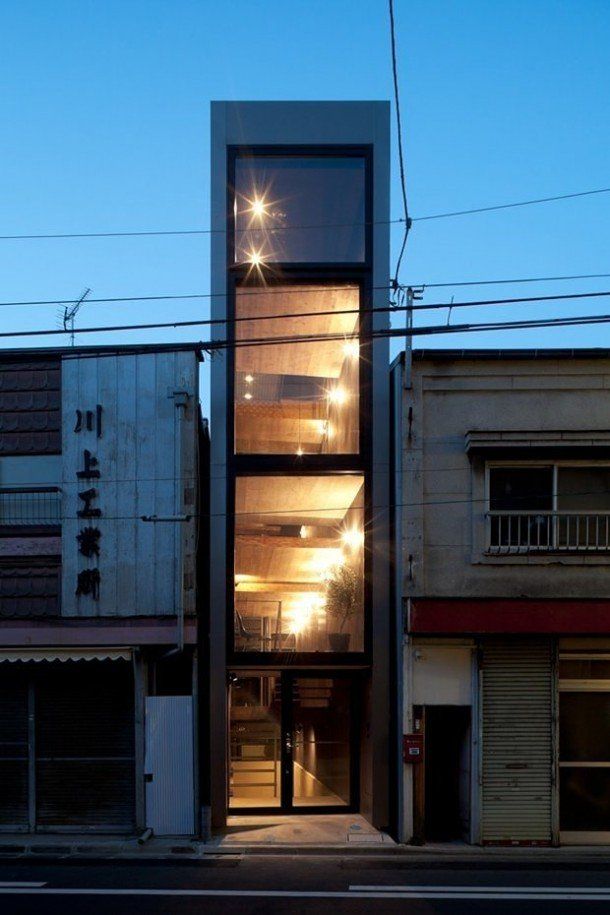Компактный японский дом с удивительным интерьером