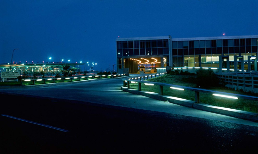Как выглядел международный аэропорт имени Джона Кеннеди в 1961-м году