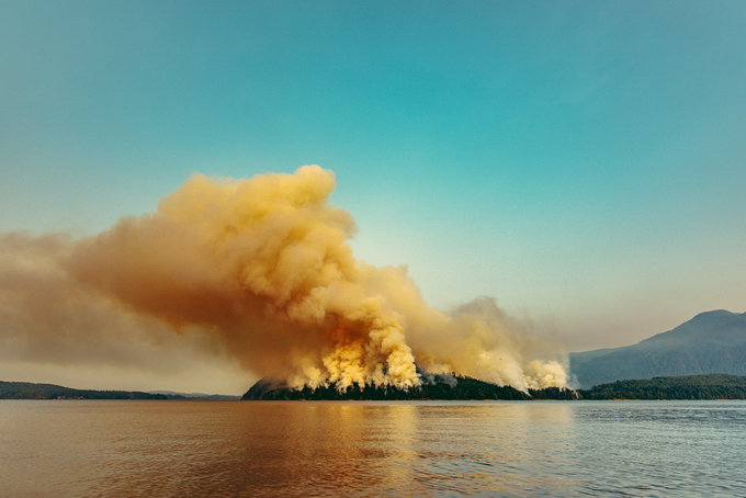 Лесной пожар в Канаде