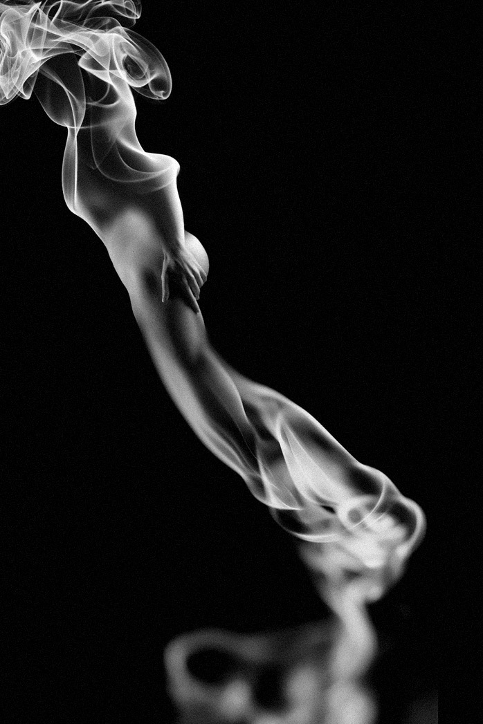 Дым от Стефано Бонацци
