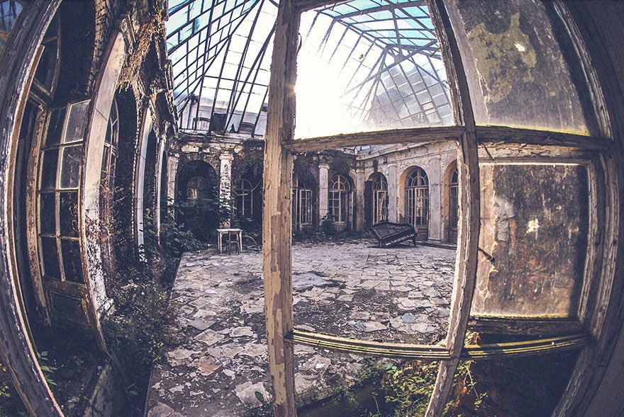 Заброшенные места от польского фотографа Анны Мики