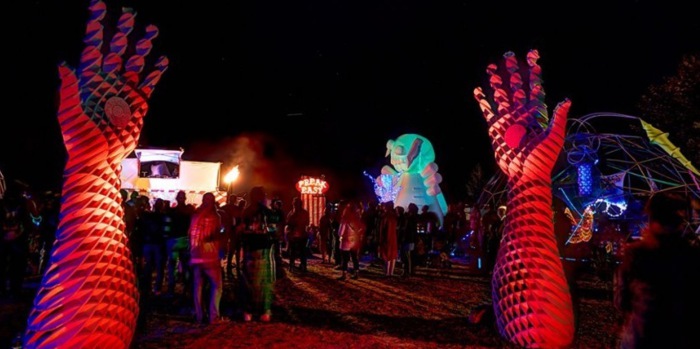 Самые лучшие и необычные инсталляции фестиваля Burning Man 2015
