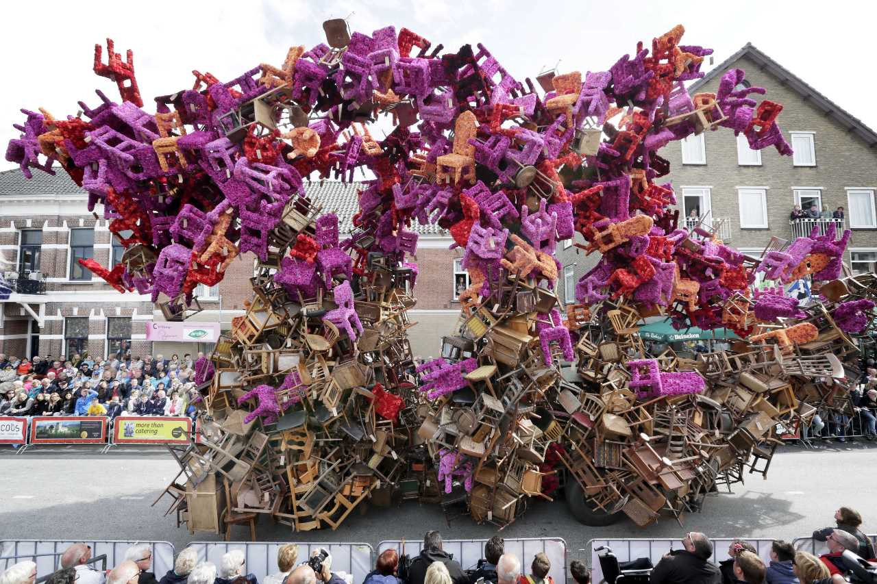 Парад цветов Нидерланды инсталляция