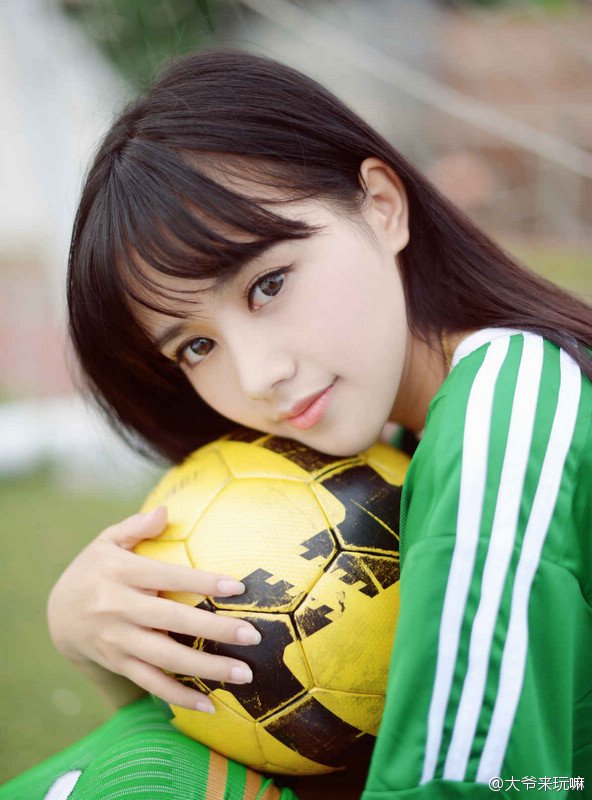 Красивые девушки из Азии