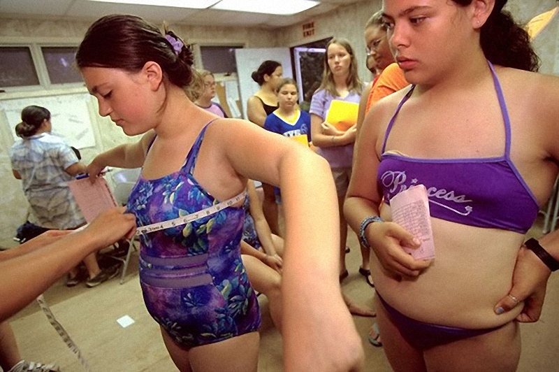 Летний лагерь для похудения для американских тинейджеров