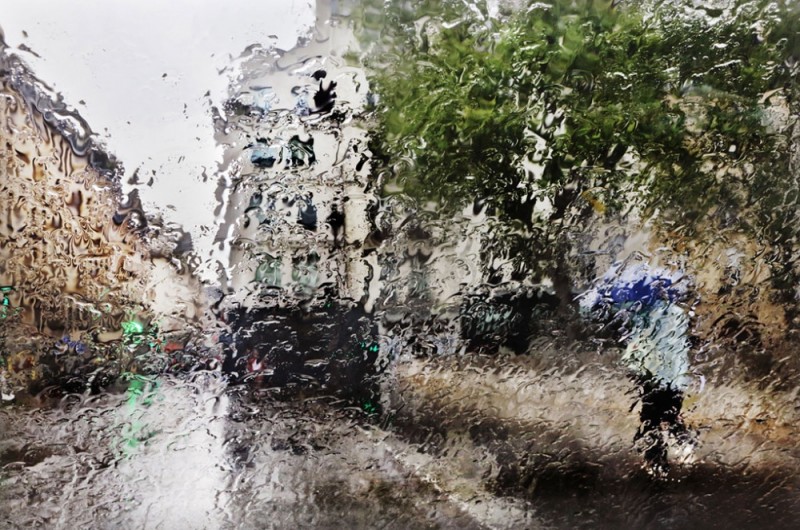 Красота дождя на фотографиях Кристофа Жакро
