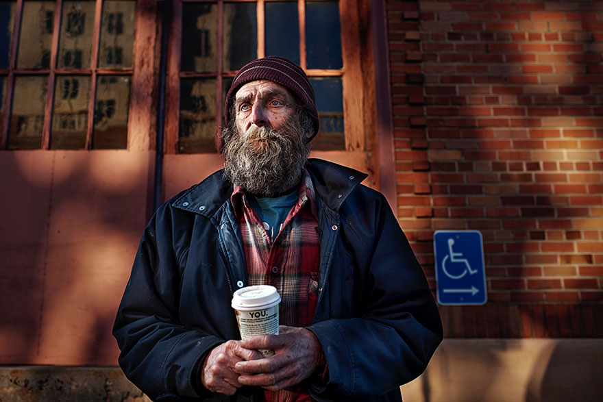 Портреты калифорнийских бездомных в фотосерии Невидимые