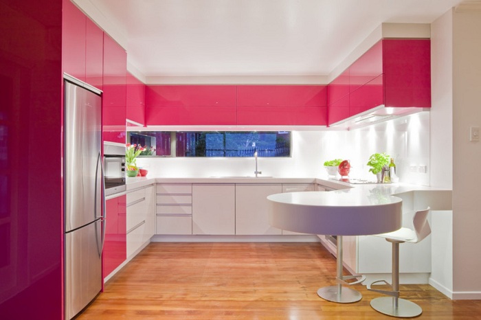 18 ярких кухонных оттенков, которые разрушат монотонность в доме