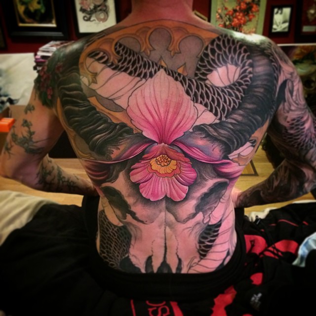 Невероятные татуировки от Джеффа Гоугвэя