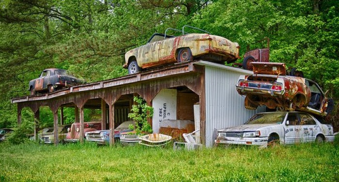 Самое старое в мире кладбище автомобилей