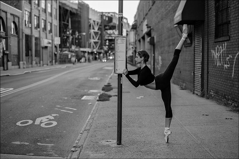 Грациозные балерины на улицах города от Дэйна Шитаги 
