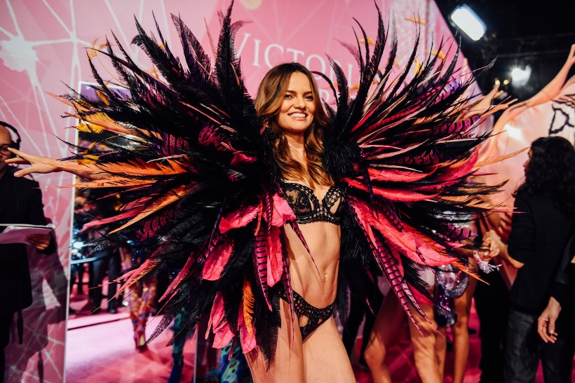 За кулисами шоу Victoria’s Secret