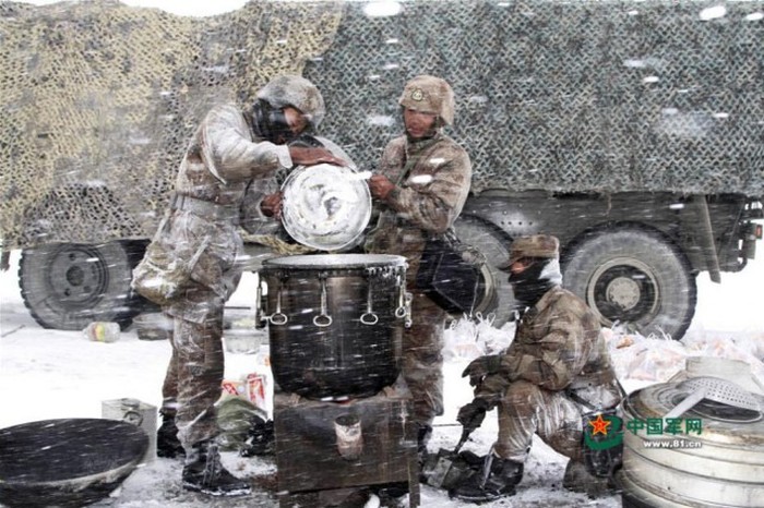 Зимние учения армии Китая