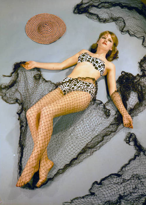 Странные и необычные фотографии моделей 60-х годов