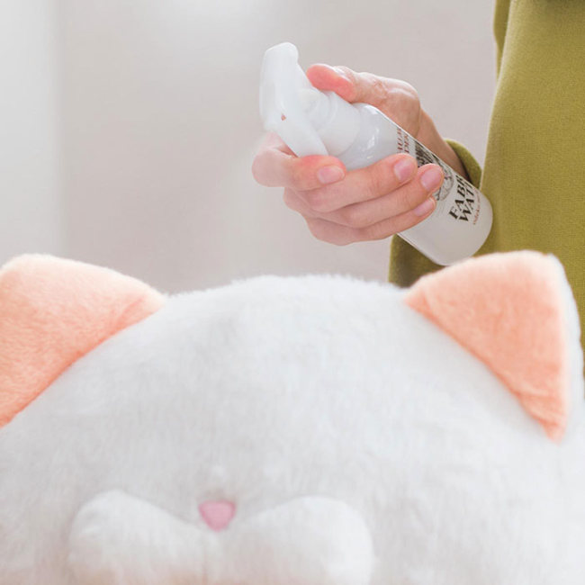 Парфюм с ароматом кошачьего затылка выпустили в Японии